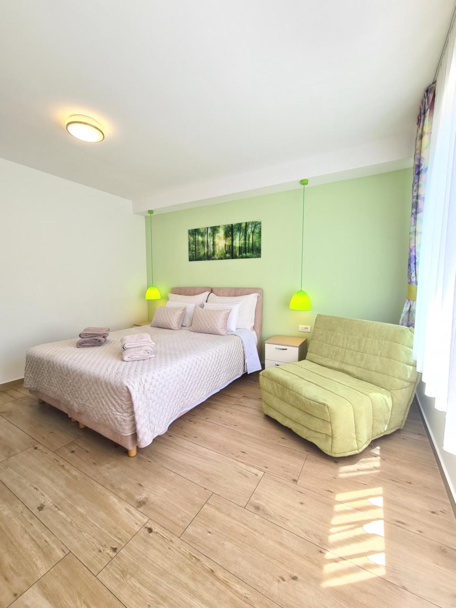 Coloured Rooms สปลิท ภายนอก รูปภาพ