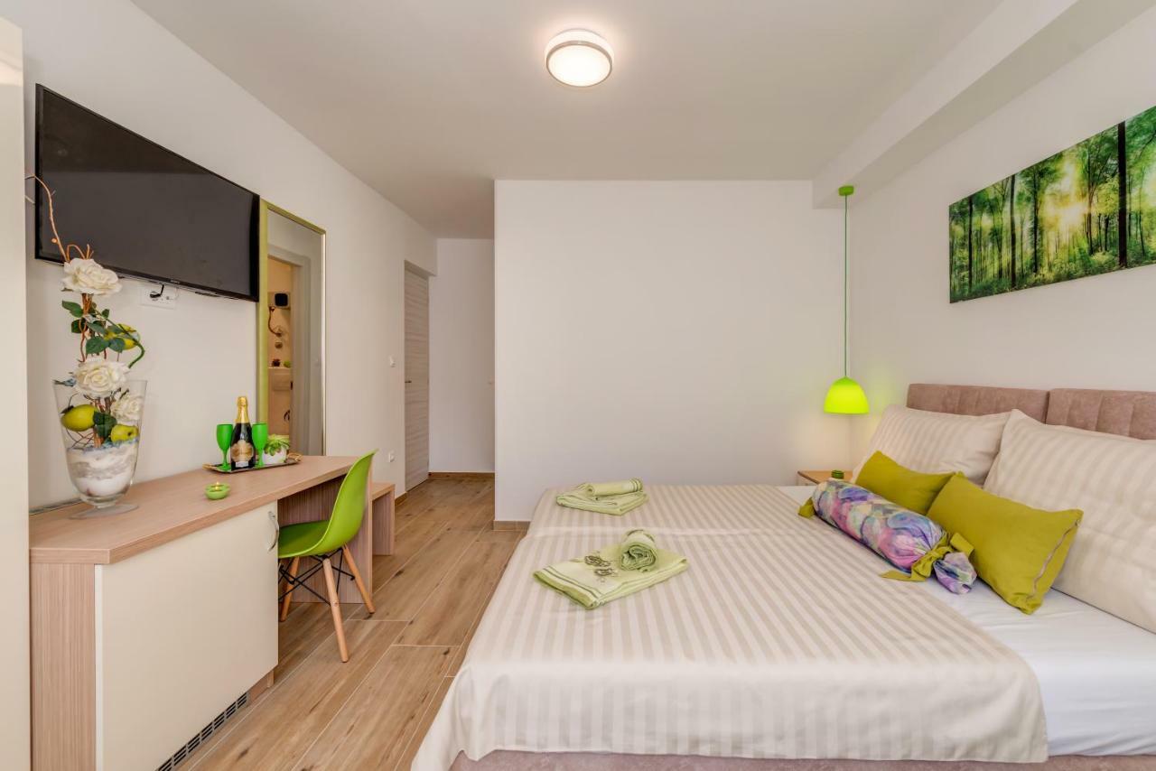 Coloured Rooms สปลิท ภายนอก รูปภาพ