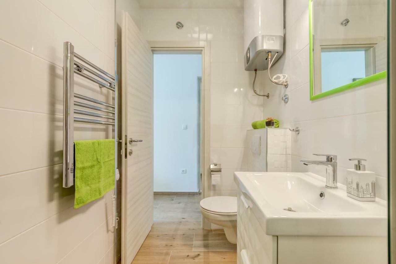 Coloured Rooms สปลิท ภายนอก รูปภาพ
